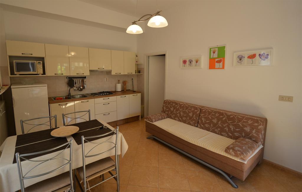 Apartments Nela Porec Ngoại thất bức ảnh